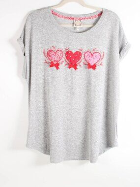 Tru Self 2X Gray Heart Applique Top Pink Valentine Short Sleeve Plus Size